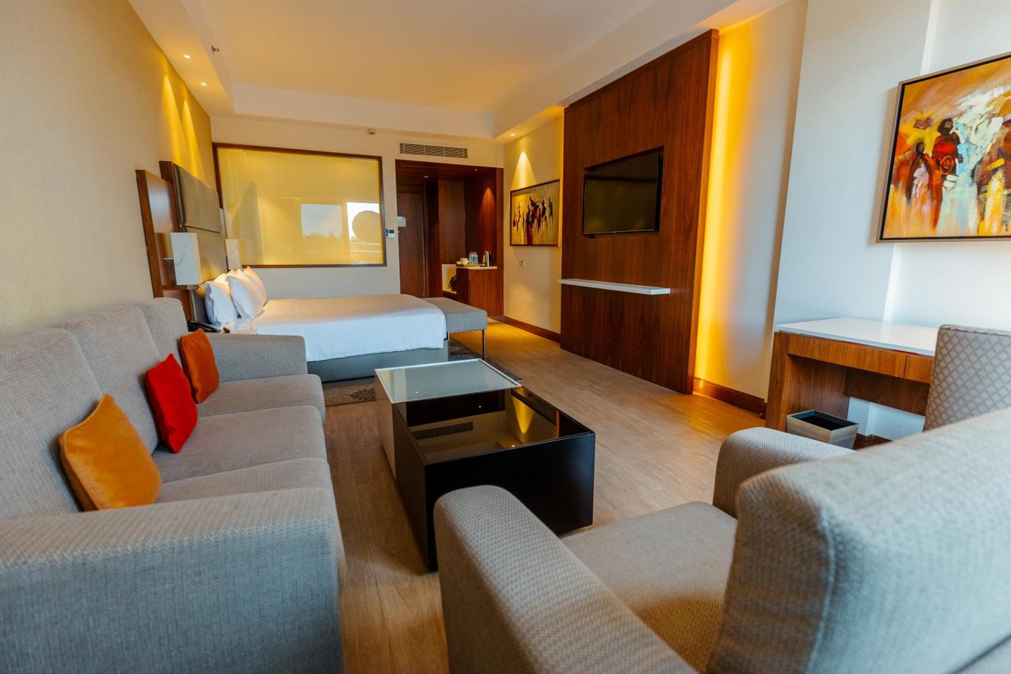 Crowne Plaza Nairobi Airport, An Ihg Hotel Ngoại thất bức ảnh